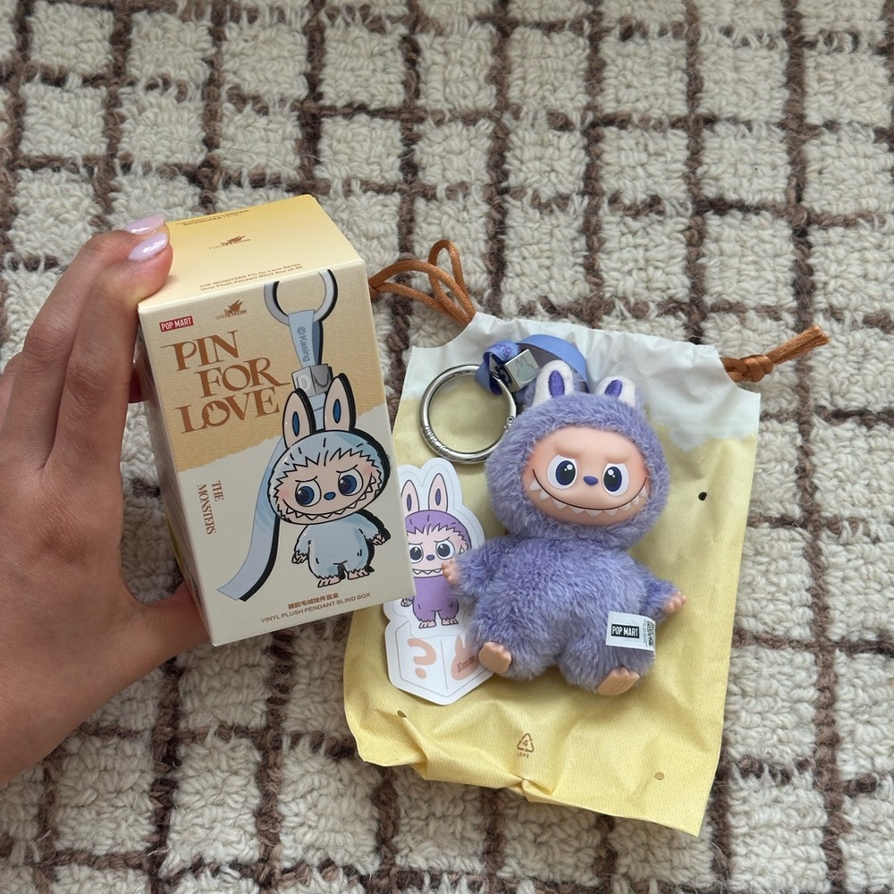 SOLD POPMART Pin for Love (?)